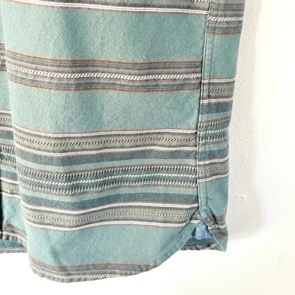 Pendleton Thomas Kay Short Sleeve Green Stripe Button Front Collared Shirt Small - Picture 6 of 10